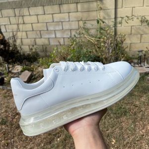 Alexander Mcqueen size 44 (11 us)